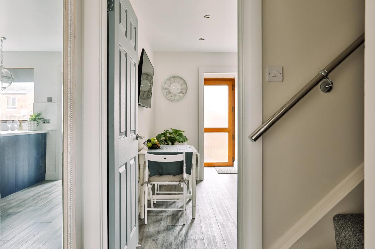 Villa Family Town House Belfast Exterior foto